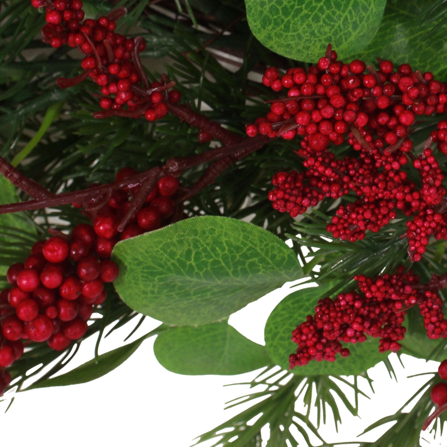 Berry & Leaf Wreath Delight