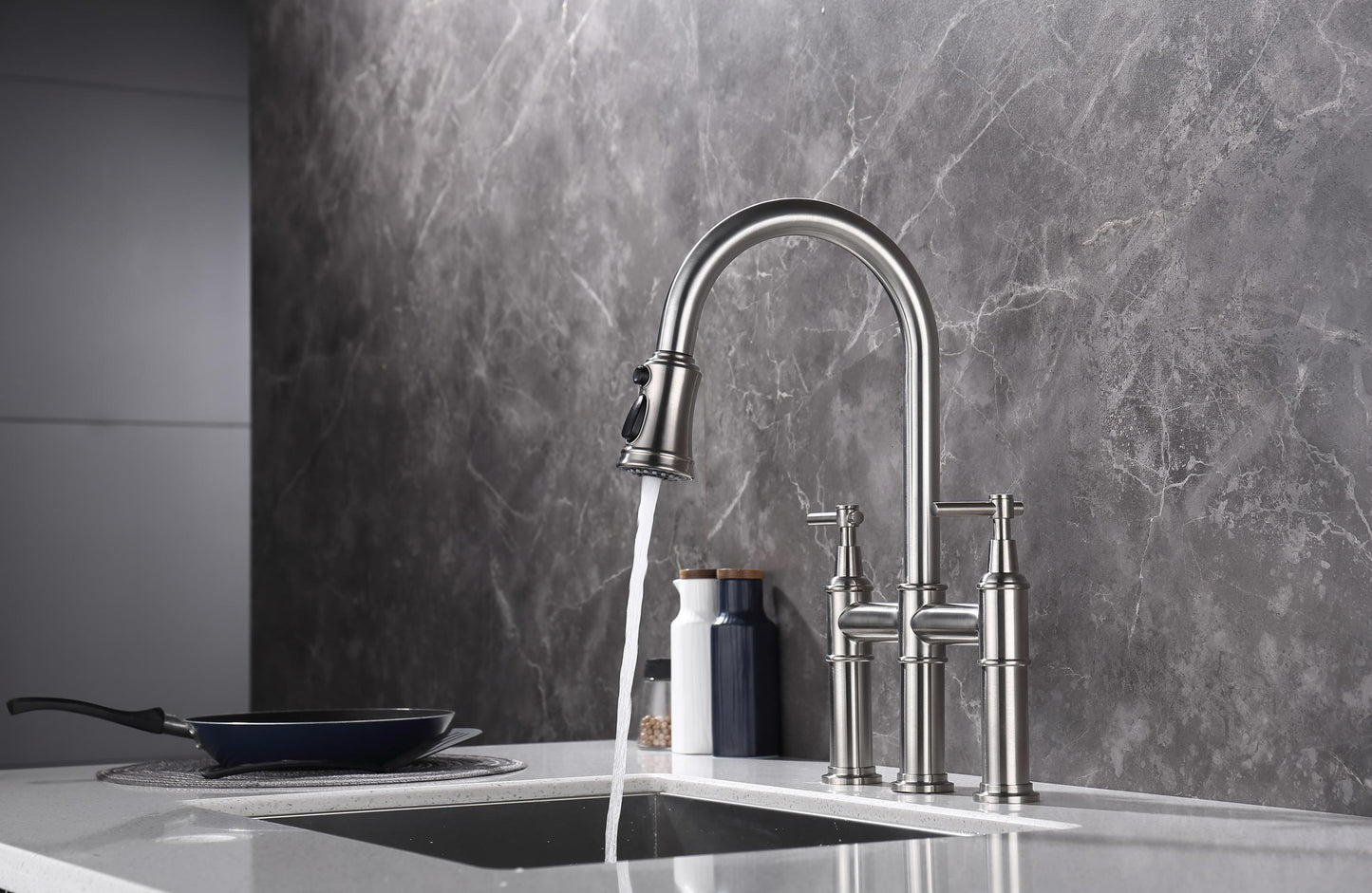 Spotless Pull-Down Kitchen Faucet