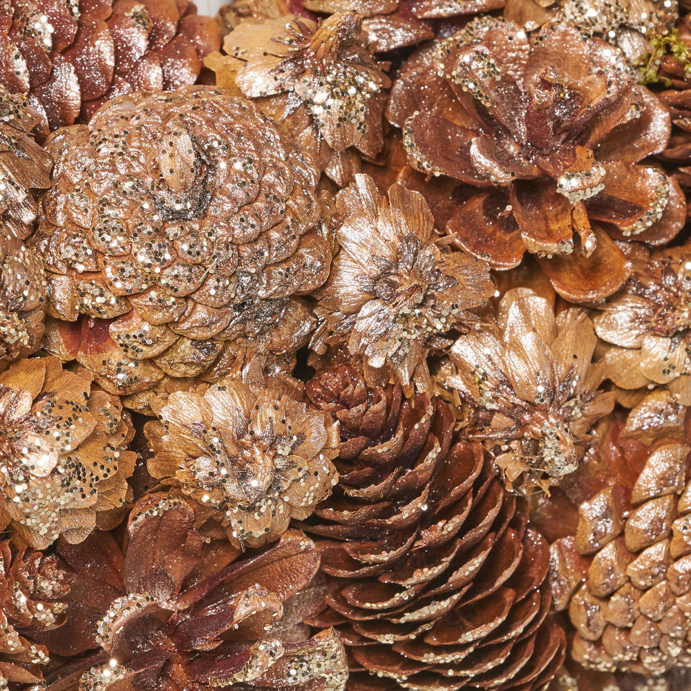 Cozy Pine Cone Wreath