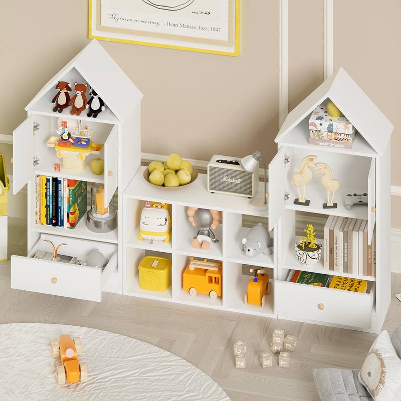Cozy House Bookshelf for Kids: Fun Storage for Books and Toys!