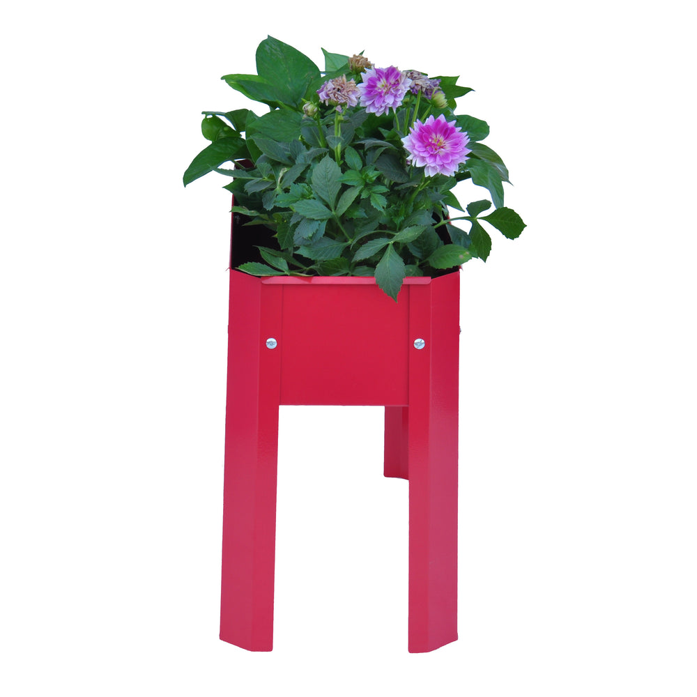 Stylish Metal Garden Planters for Your Backyard