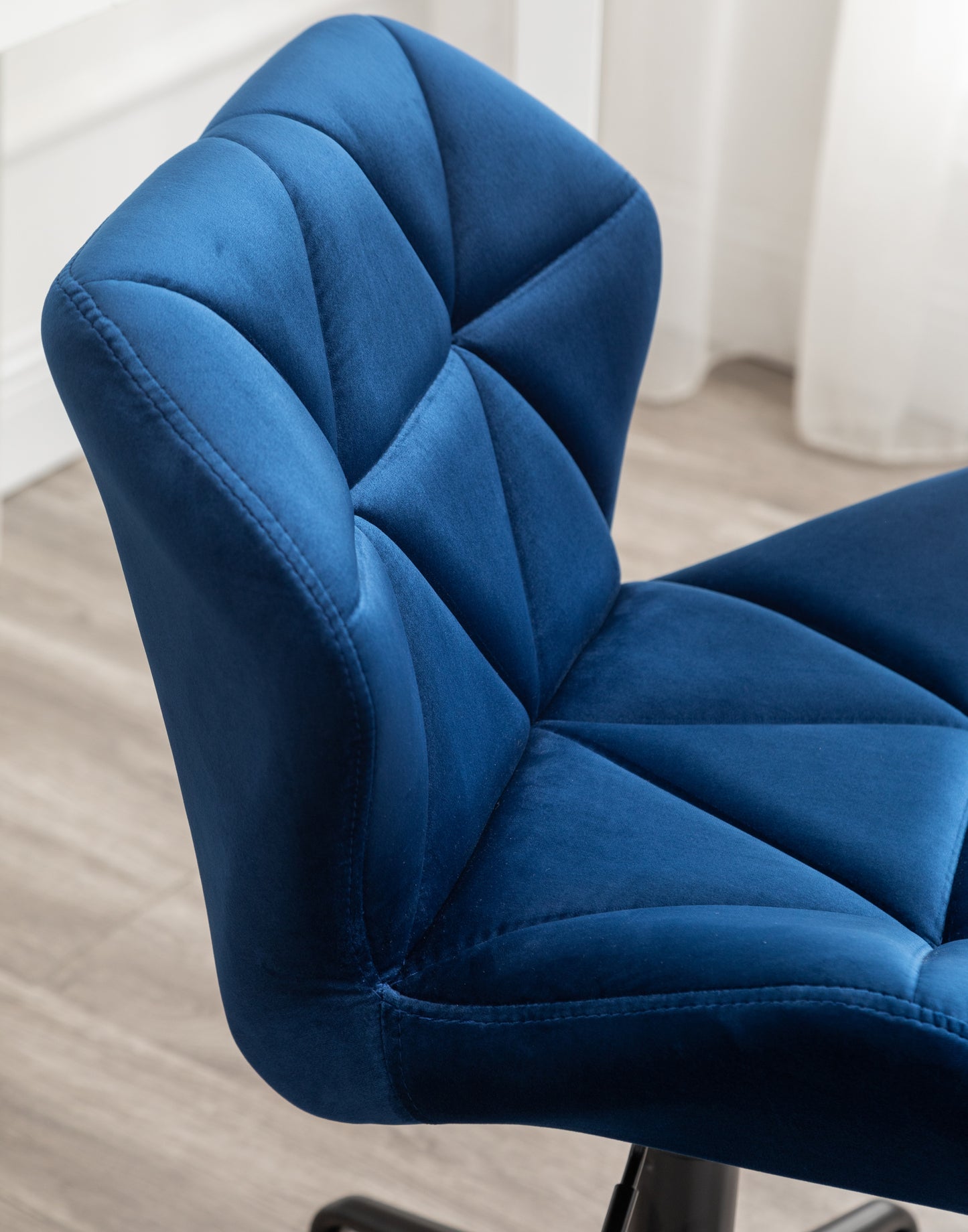 Blue Diamond Swivel Office Chair