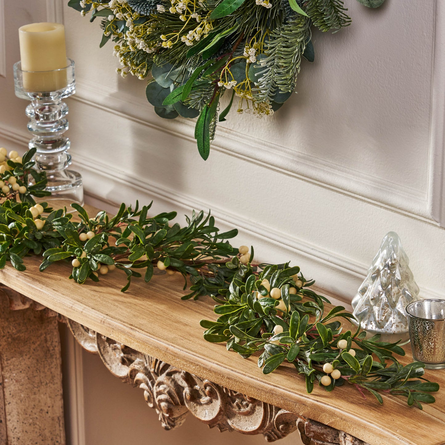 Snowberry Green Garland