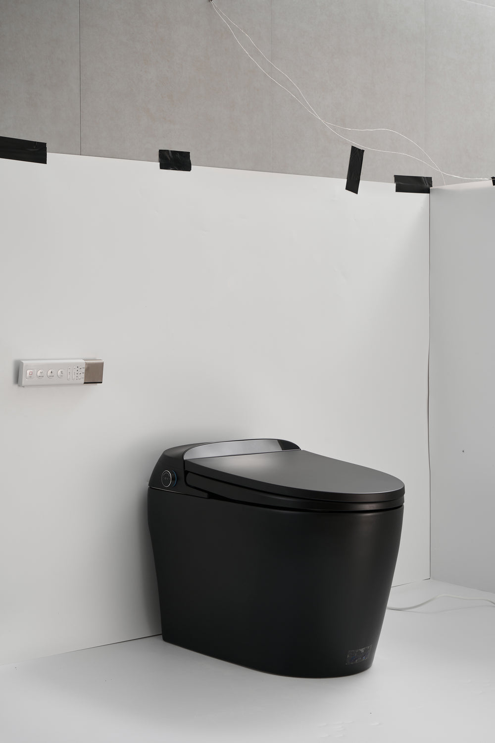 Smart Flush Toilet with Remote and Auto Cover