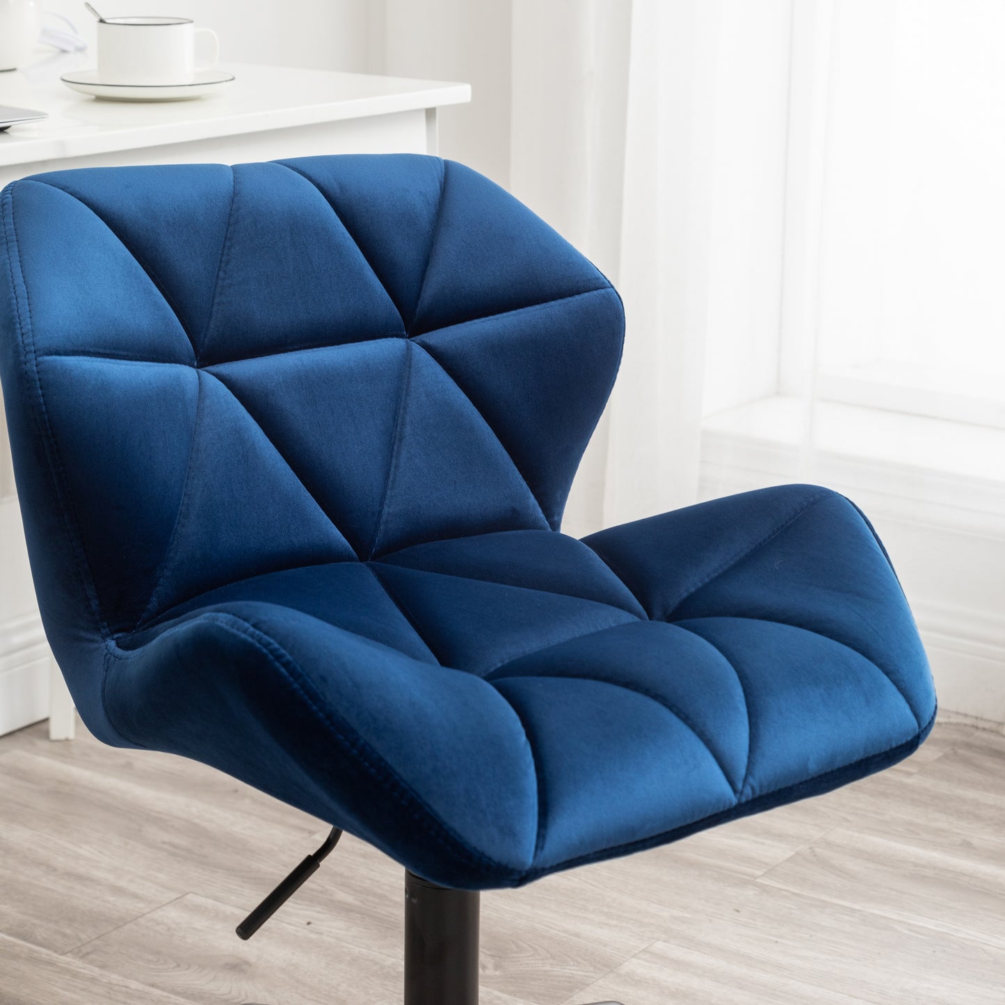 Blue Diamond Swivel Office Chair