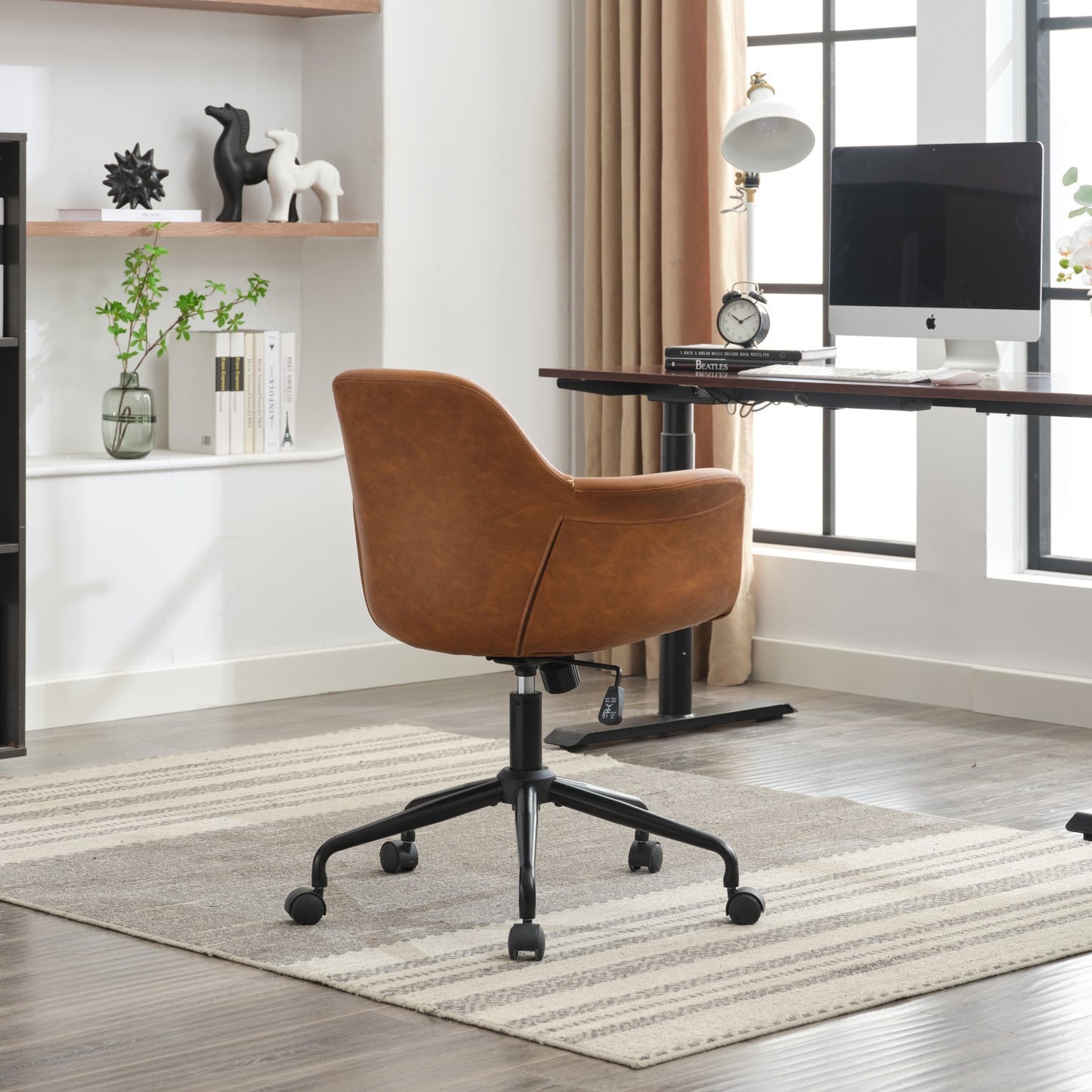 Chic Comfort Swivel Chair