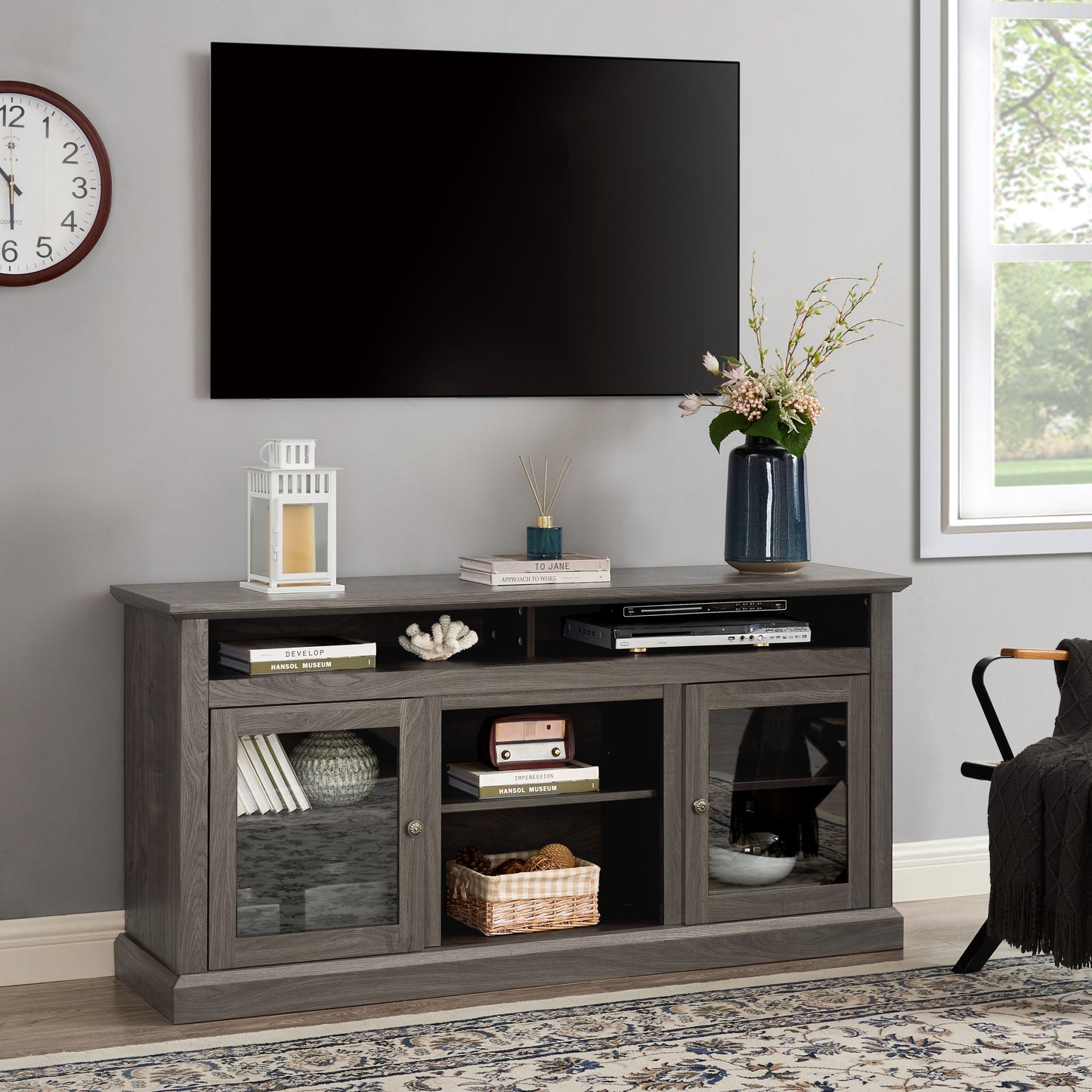 Chic TV Media Console with Stylish Storage