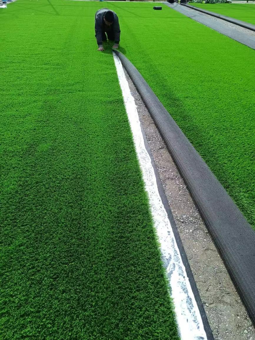 Lush Green Outdoor Turf Runner – Perfect for Patios, Balconies, and Gardens!