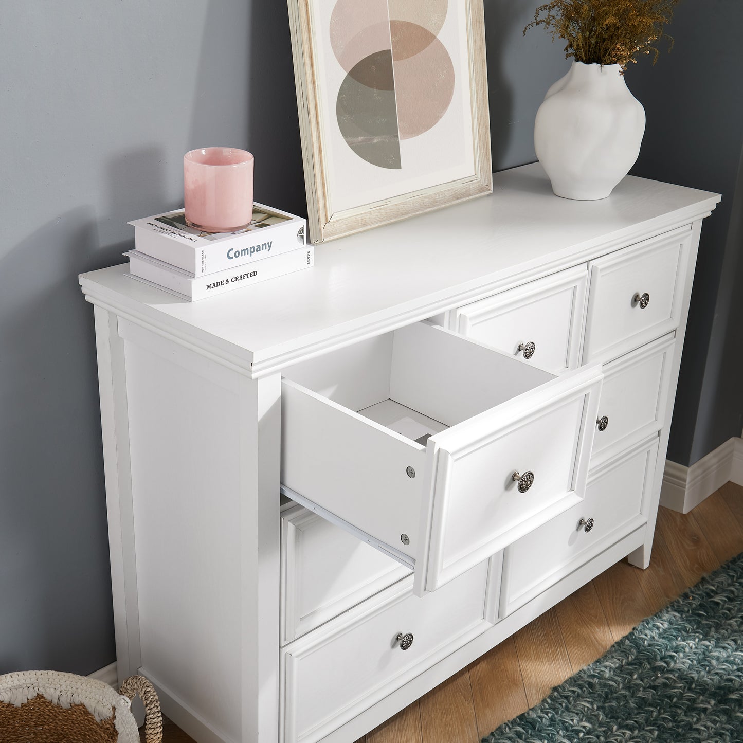 Chic White 7-Drawer Dresser