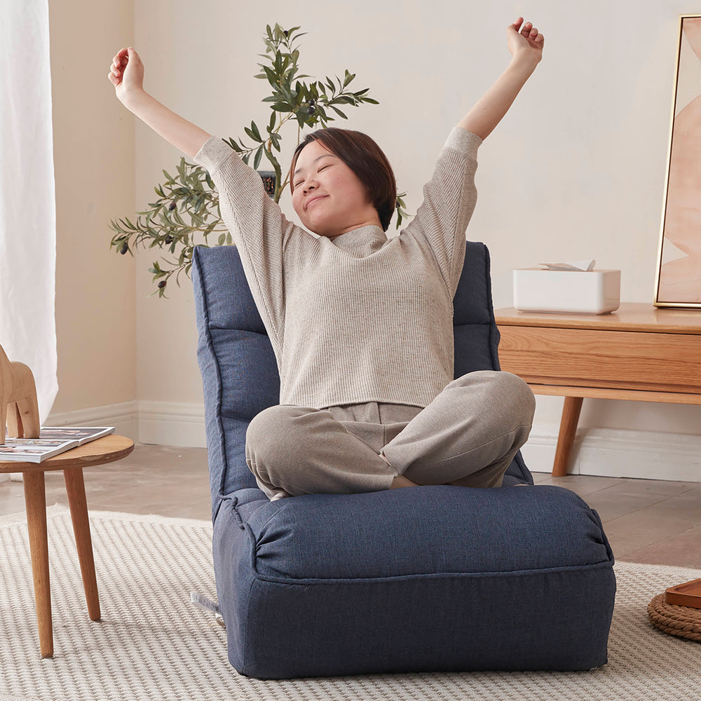 Cozy Reclining Tatami Chair