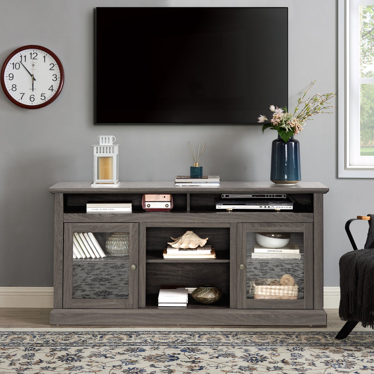 Chic TV Media Console with Stylish Storage