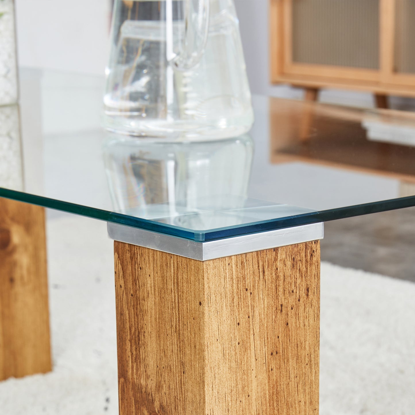 Elegant Glass Coffee Table - Chic & Durable Design