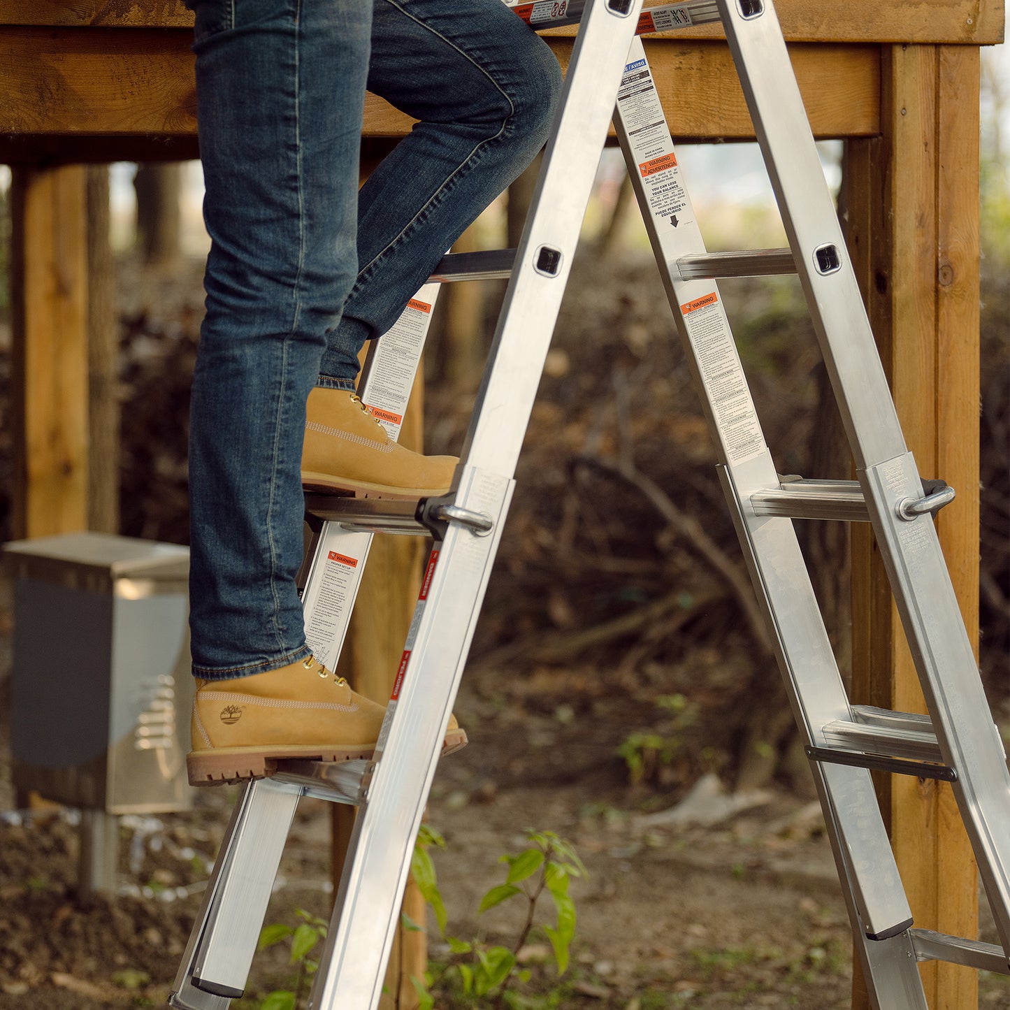 Versatile Aluminum Multi-Position Ladder