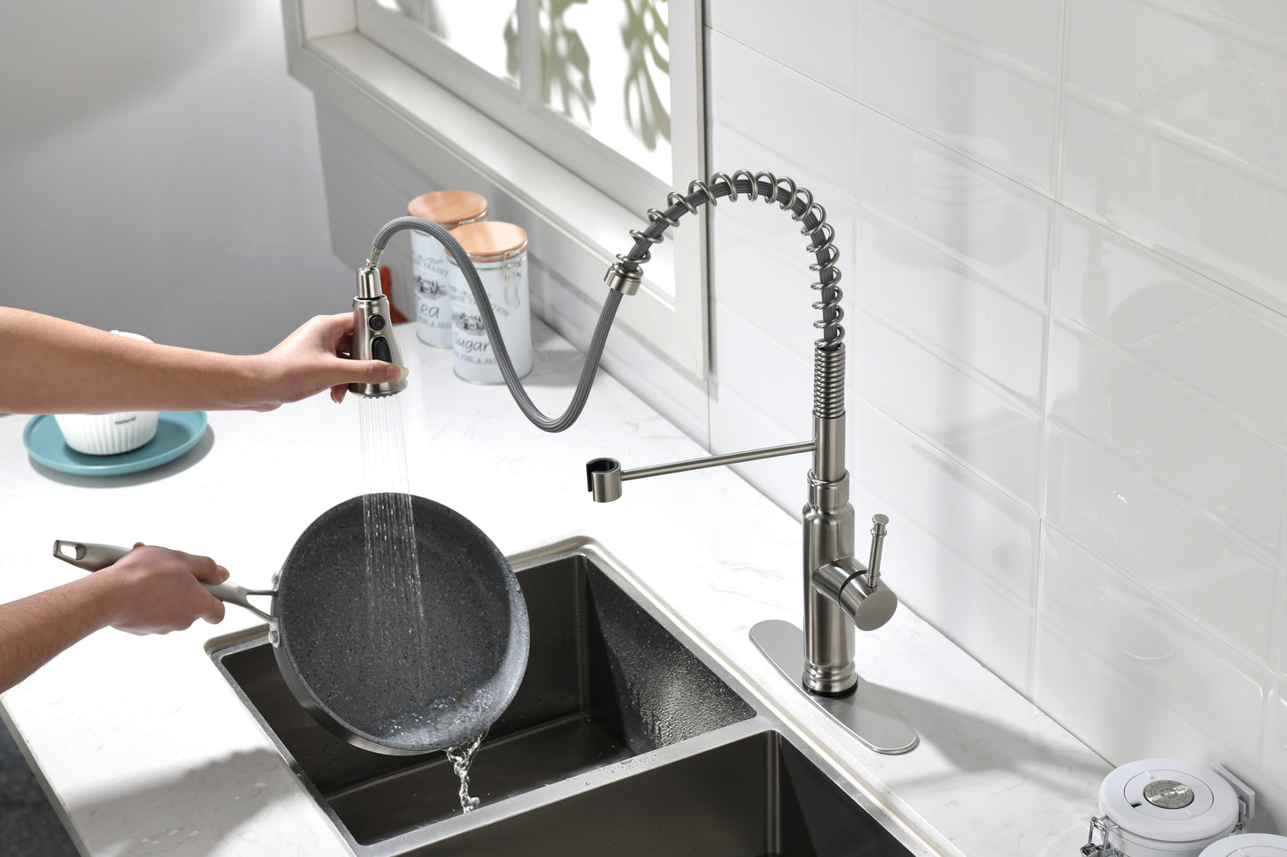 Smart Touch Pull-Down Faucet