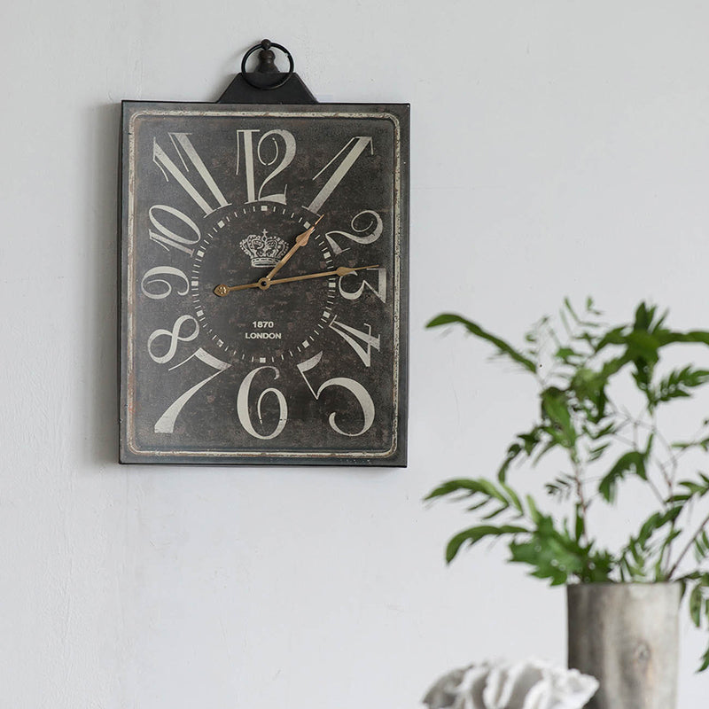 Chic Vintage Black Wall Clock