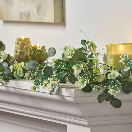 Lush Leaves Garland