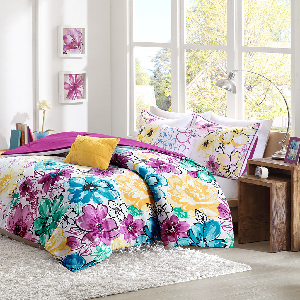 Blooming Dreams Comforter Set