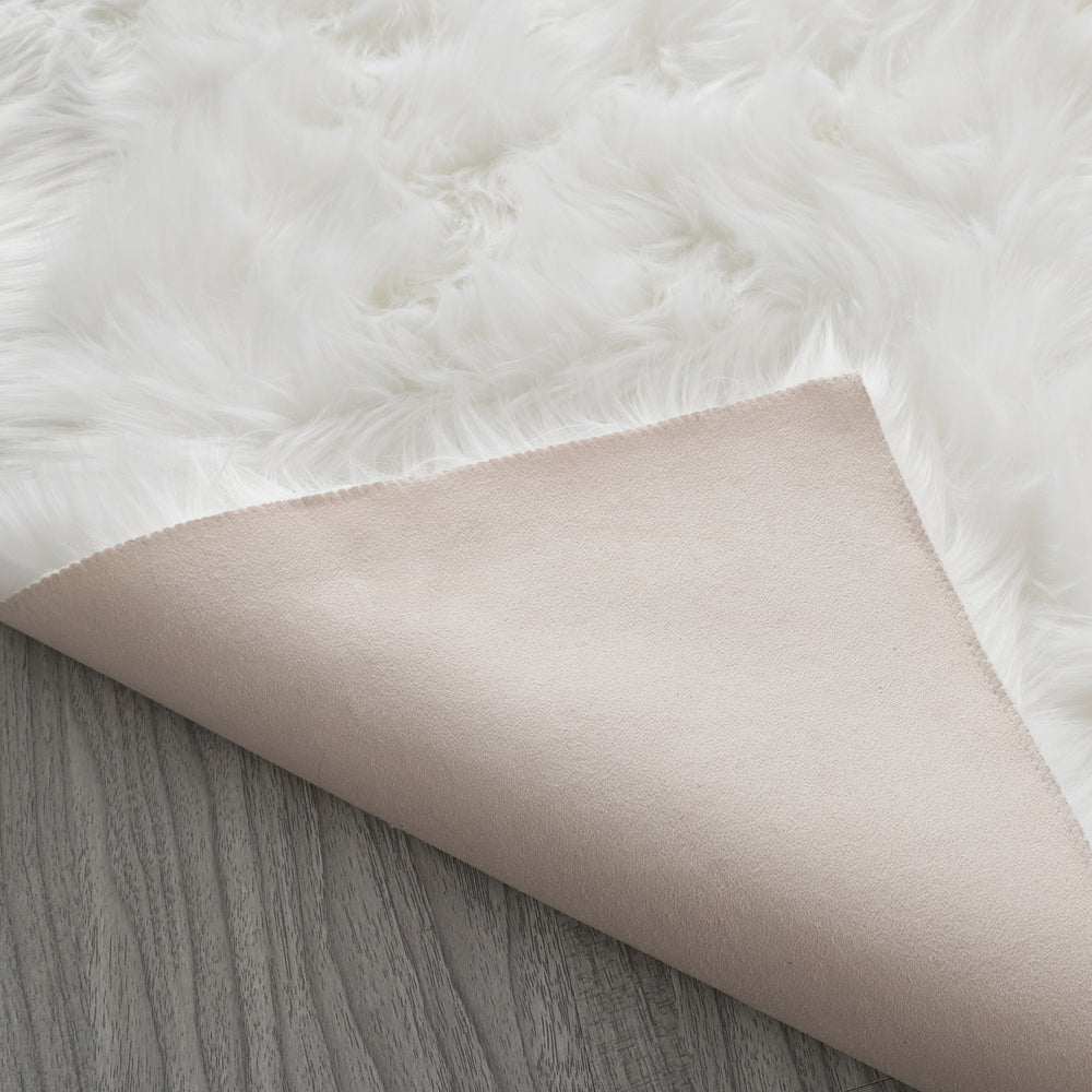 Snuggle Soft Faux Fur Area Rug