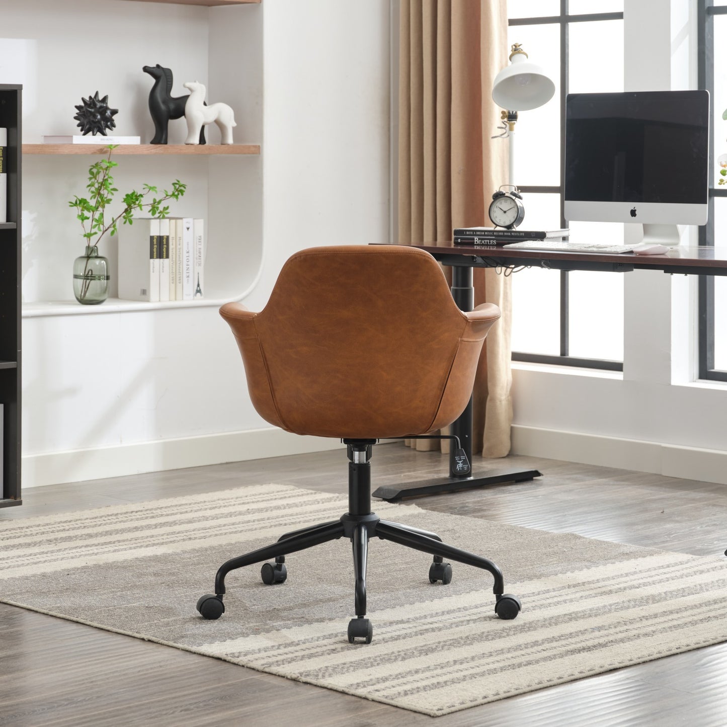 Chic Comfort Swivel Chair