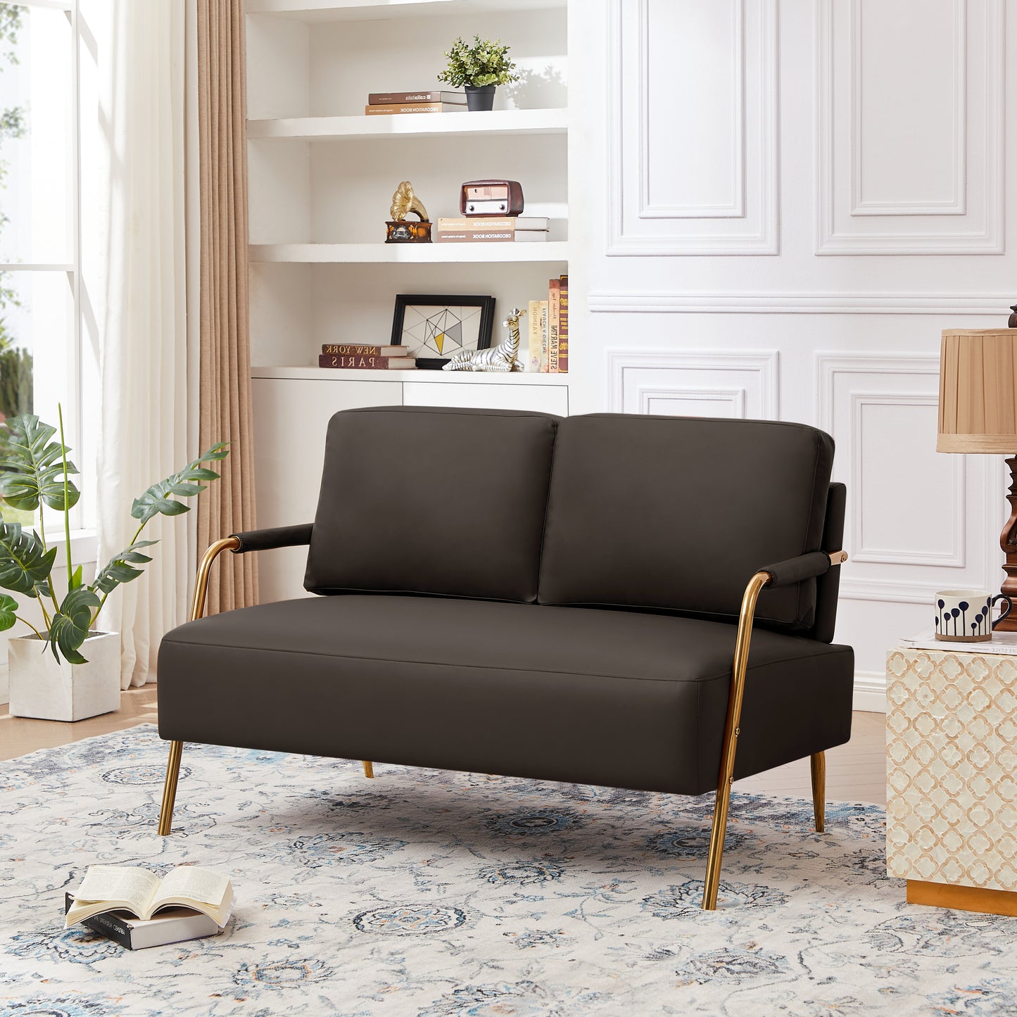 Cozy Pet-Friendly Loveseat for Small Spaces