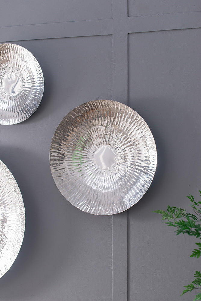 Chic Silver Wall Discs - Set of 3