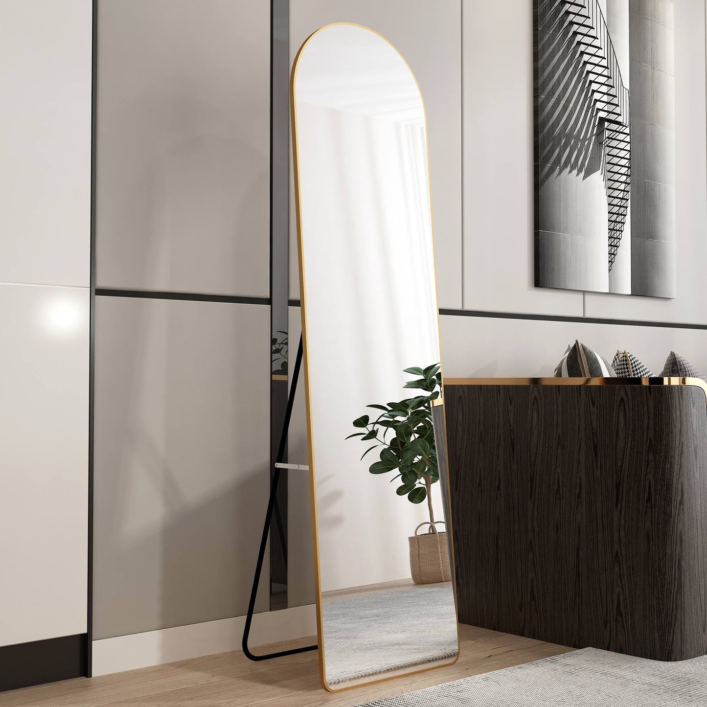 Elegant Arched Full-Length Mirror