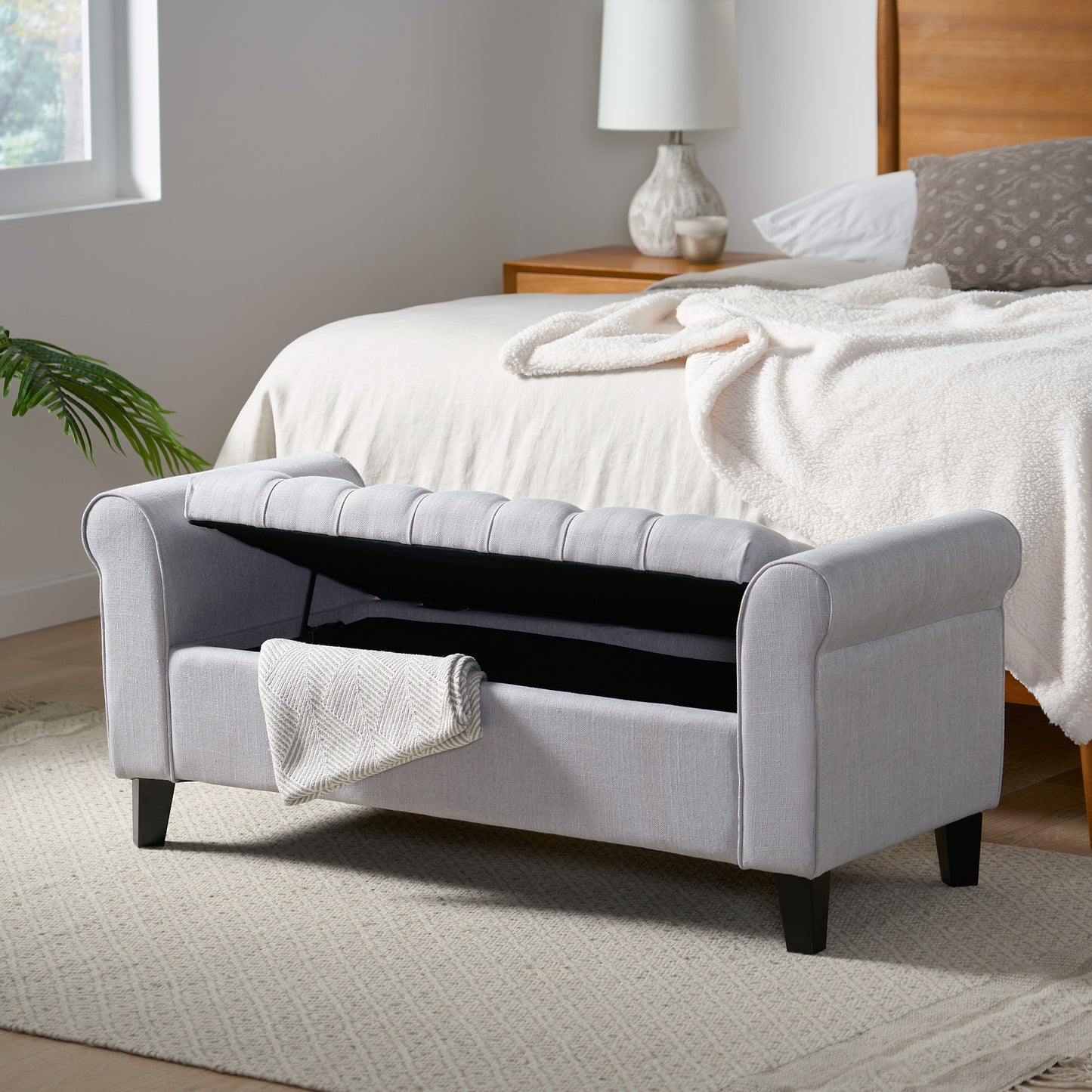 Chic Storage Bench